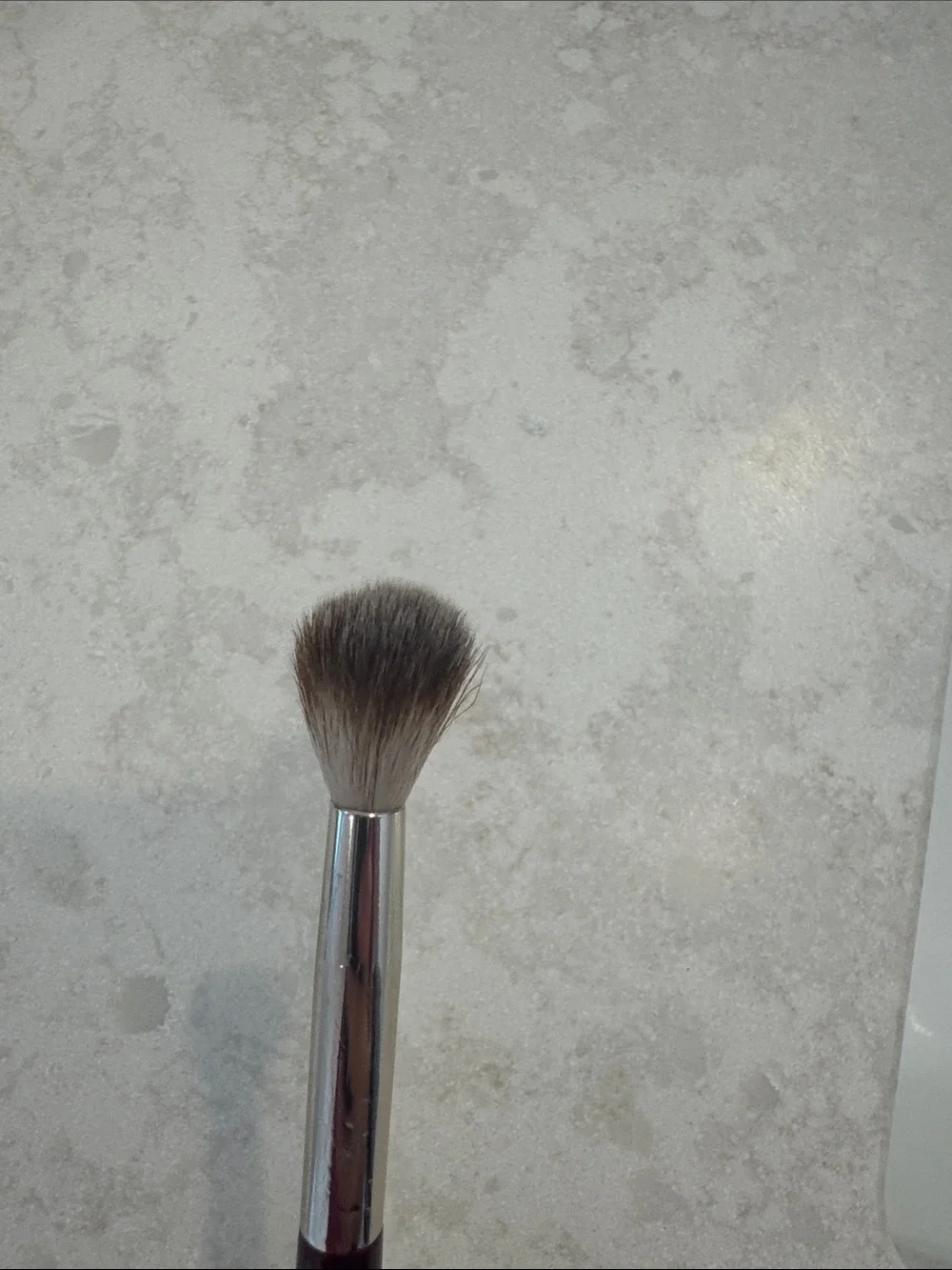 BK Beauty 201 Blending Eyeshadow Brush - Burgundy Handle